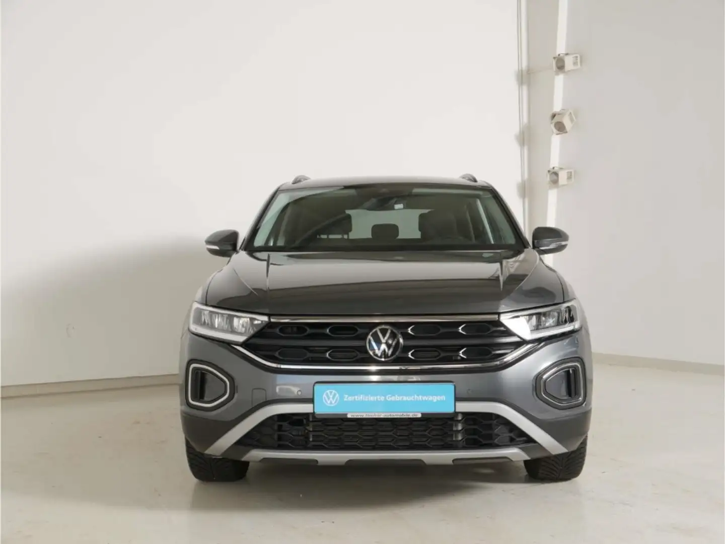 Volkswagen T-Roc 1.5 TSI Move Grau - 2