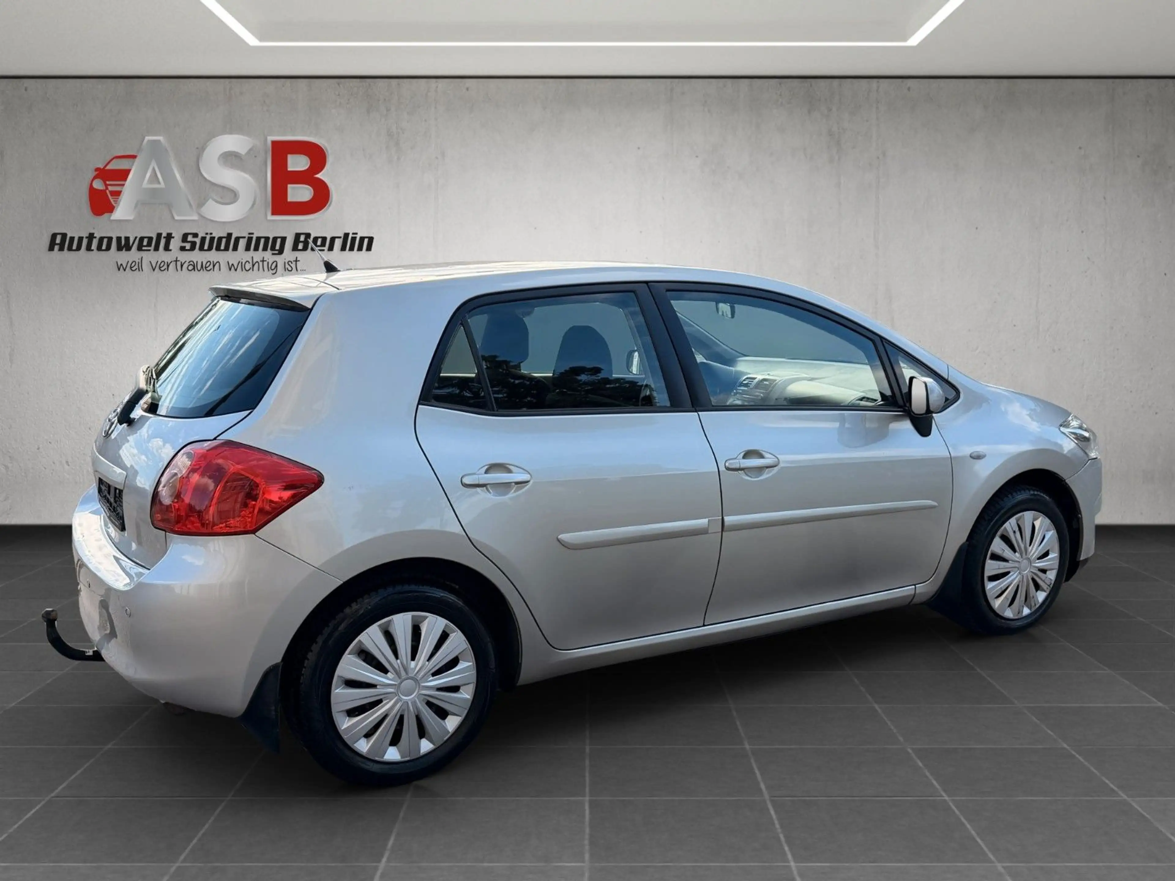 Toyota Auris 1,6 Automatik*Klimaautomatik*AHK — photo 12