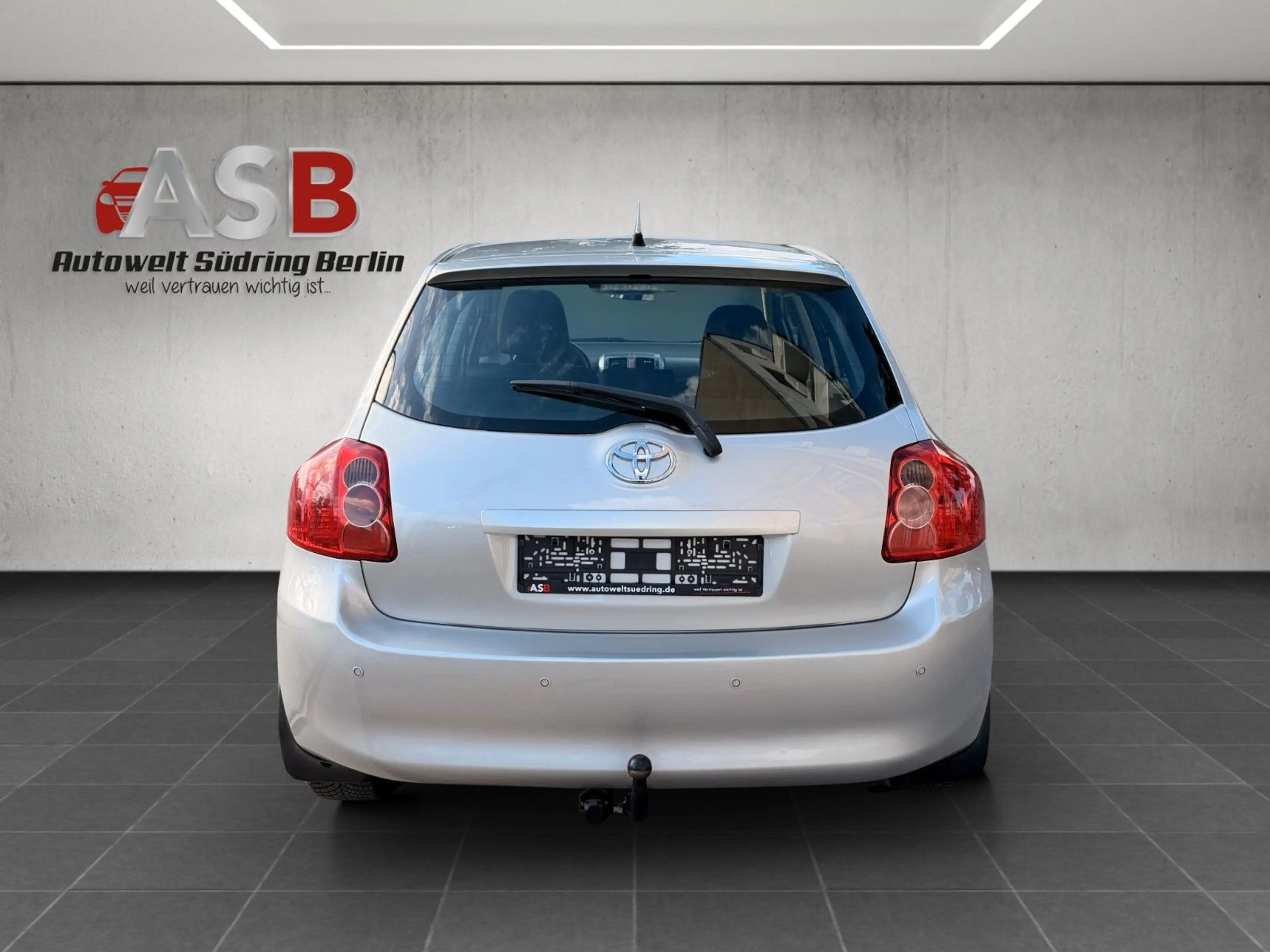 Toyota Auris 1,6 Automatik*Klimaautomatik*AHK — photo 11