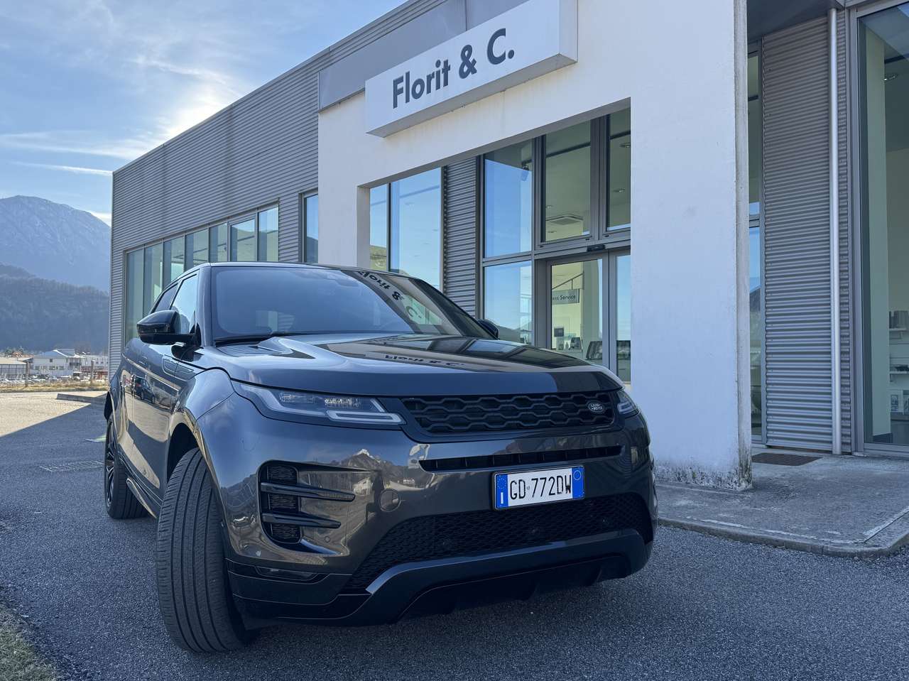 Land Rover Range Rover Evoque 2.0 d i4 mhev R-Dynamic SE awd 180cv auto
