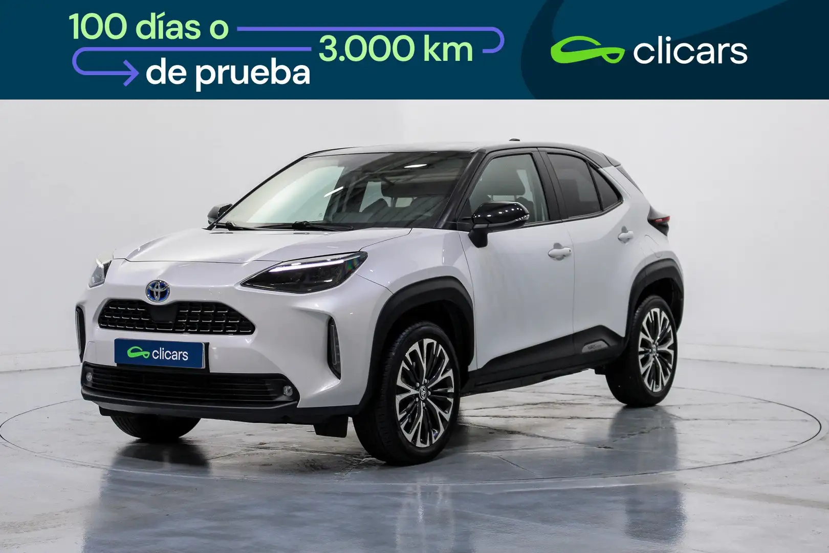 Toyota Yaris Cross 120H Style Bi-Tono Blanco - 1