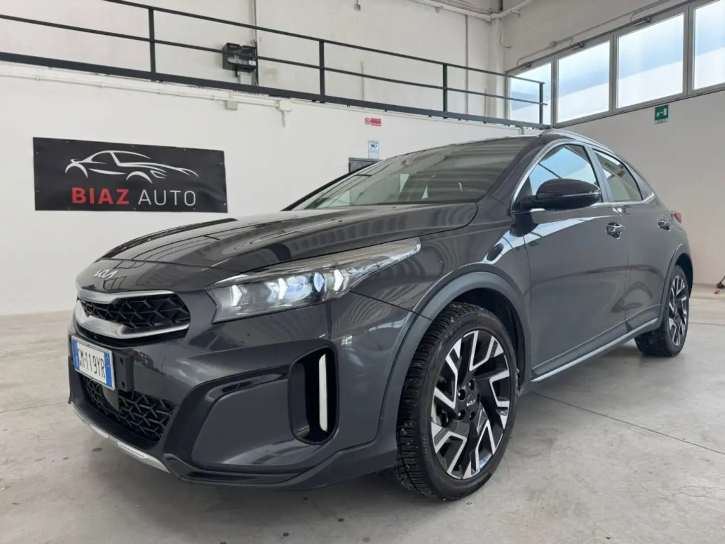 Kia XCeed 1.6 CRDi 136 CV MHEV DCT GT-Line Grey - 1