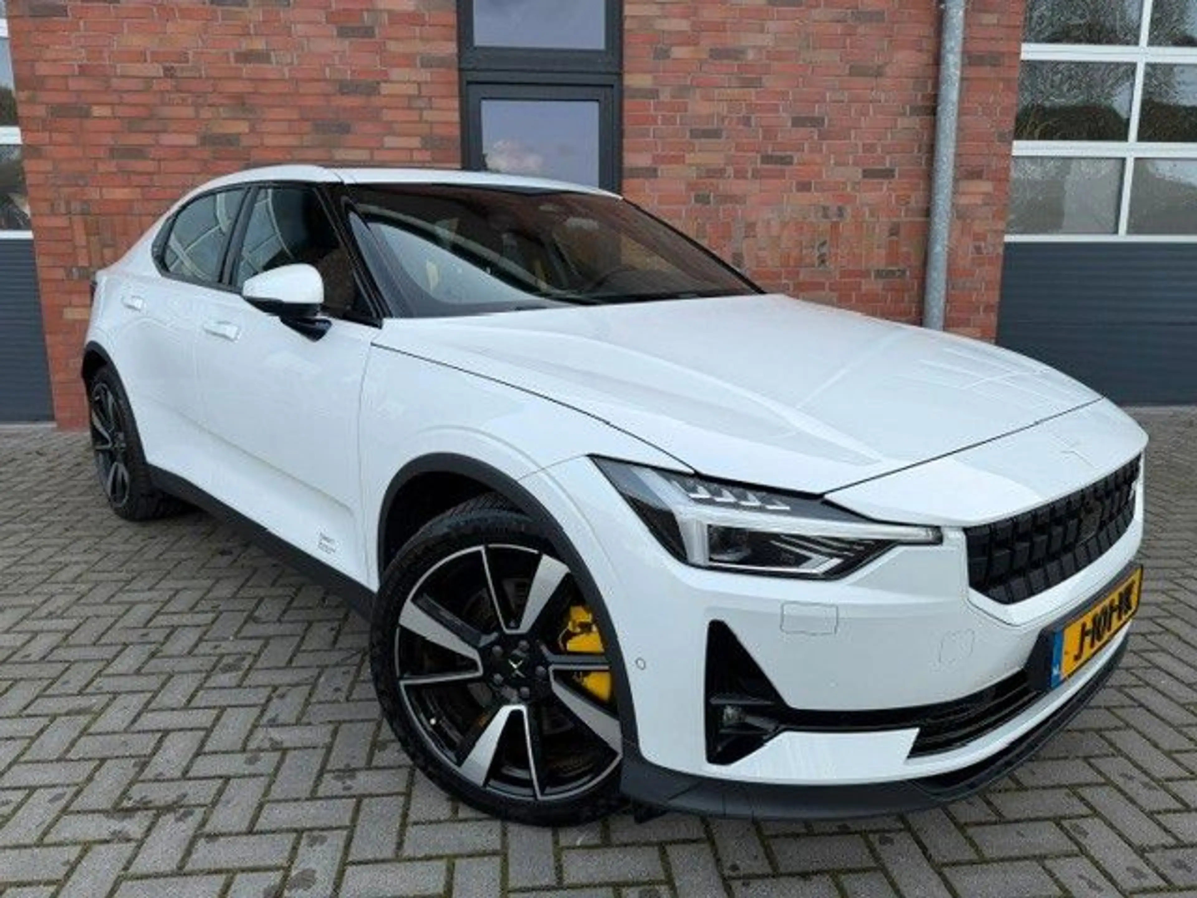 Polestar 2 Long Range Dual Motor Launch Edition, AHK, H&K — photo 5