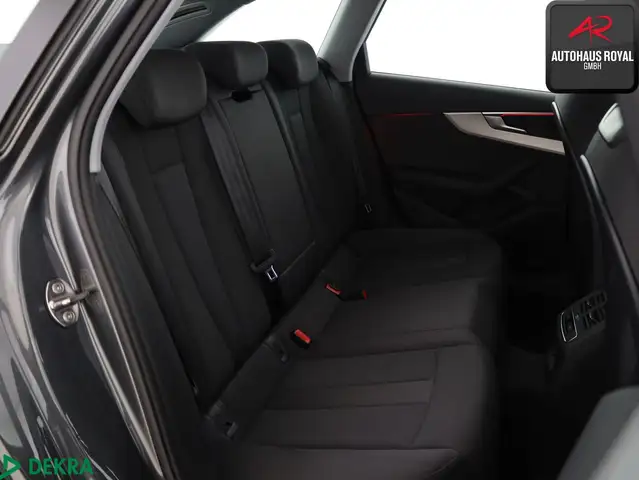 Audi A4 Avant view 12