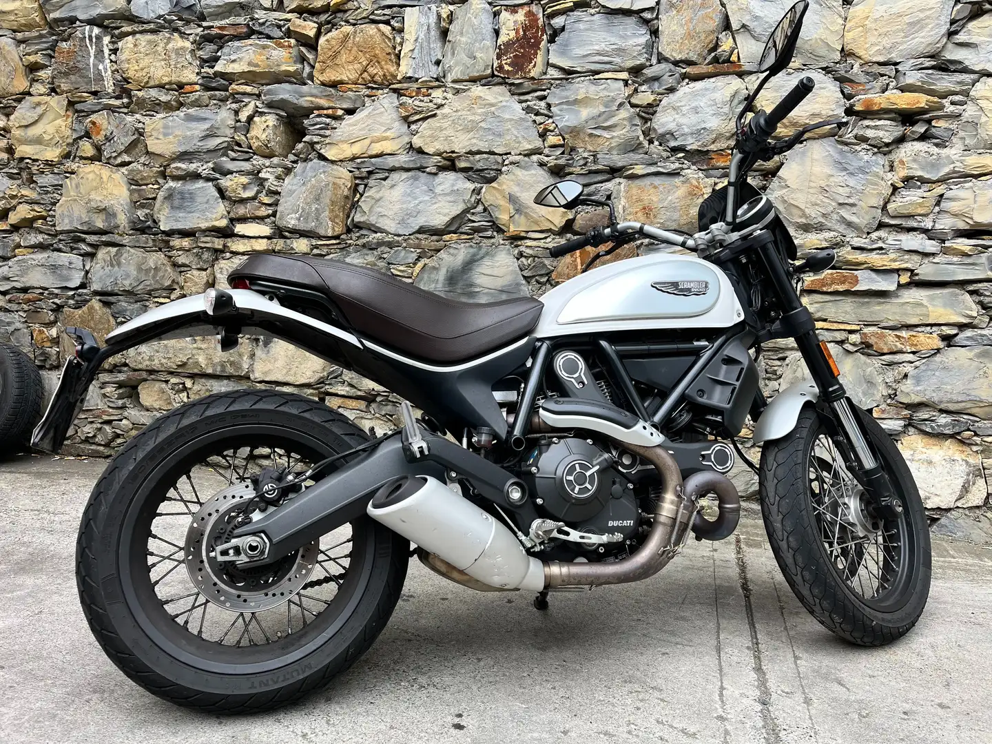 Ducati Scrambler Alb - 1