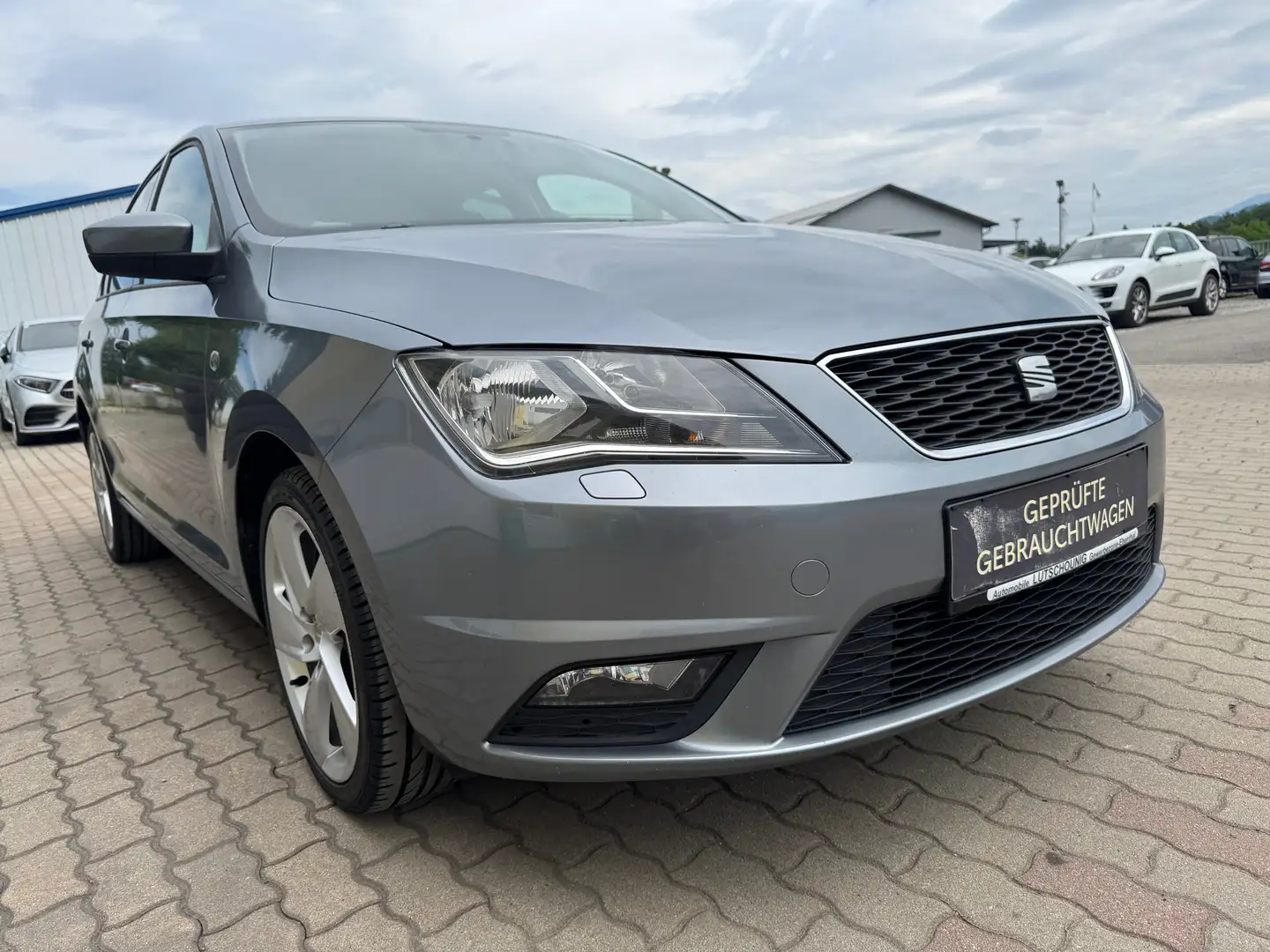 SEAT Toledo 1,6 TDI Style Eco Bleu - 1