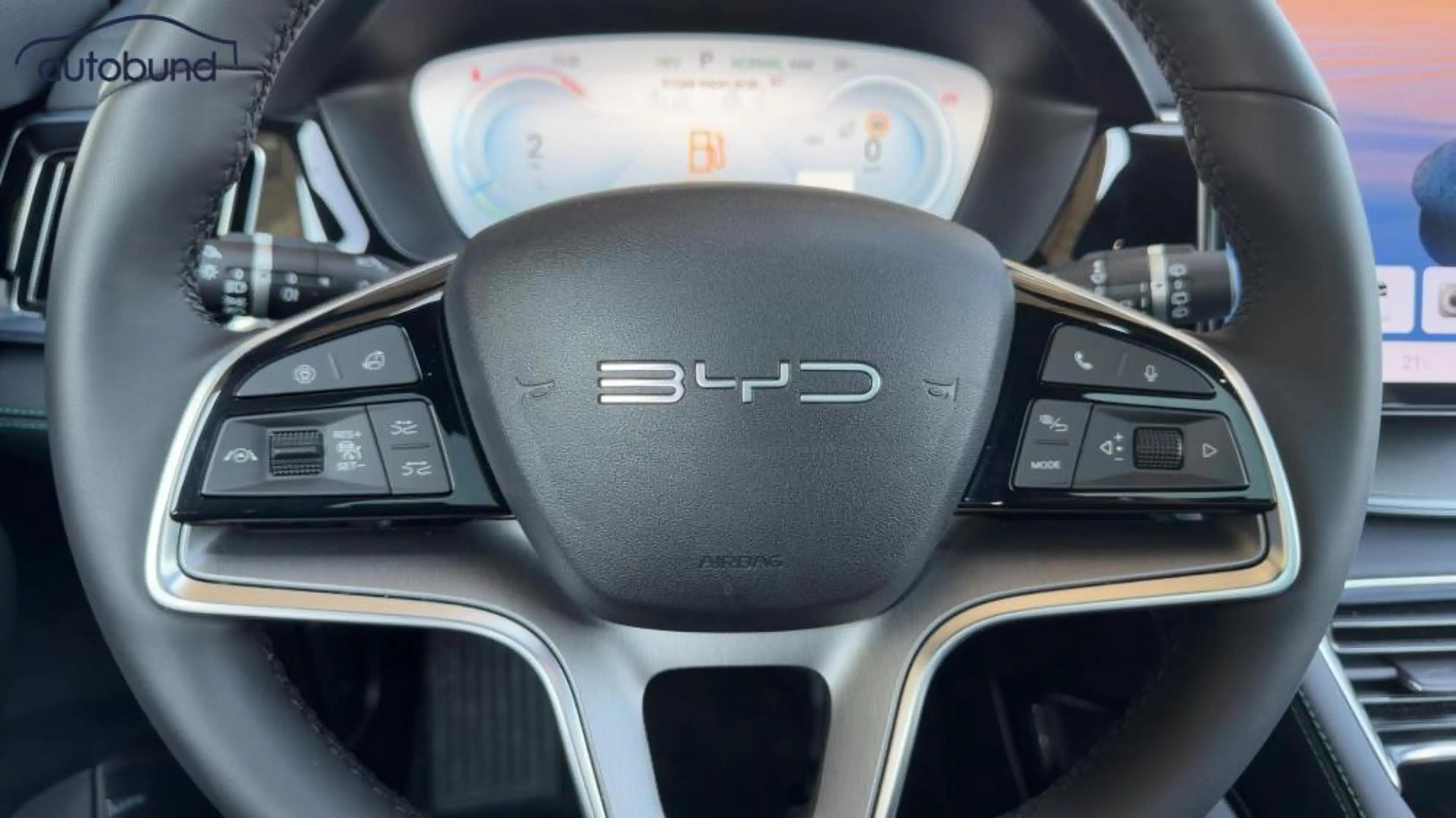 BYD Seal U DM-i Boost Alu HUD KA LED Link LRH NAV NBA PDC — photo 12