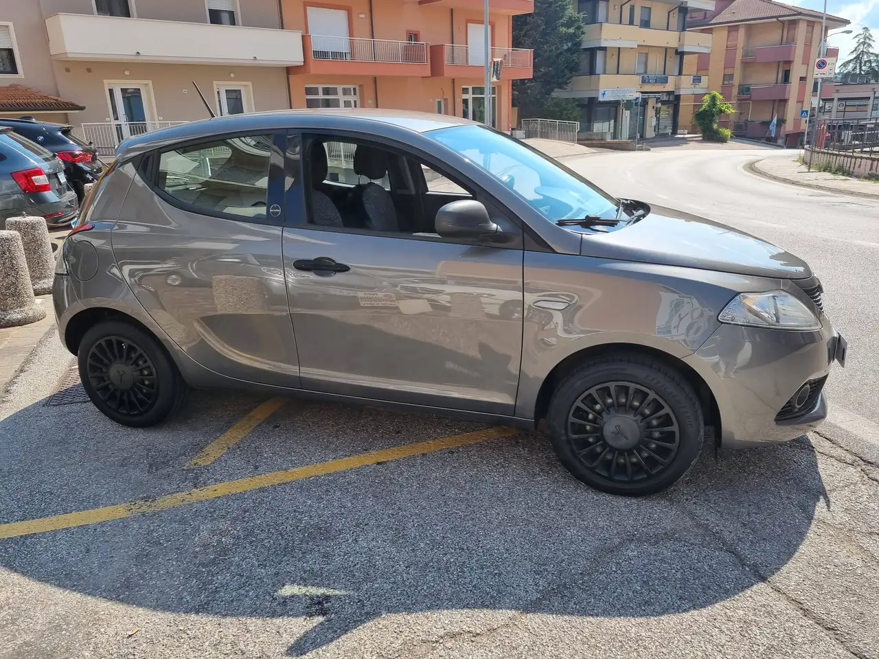 Lancia Ypsilon 2021