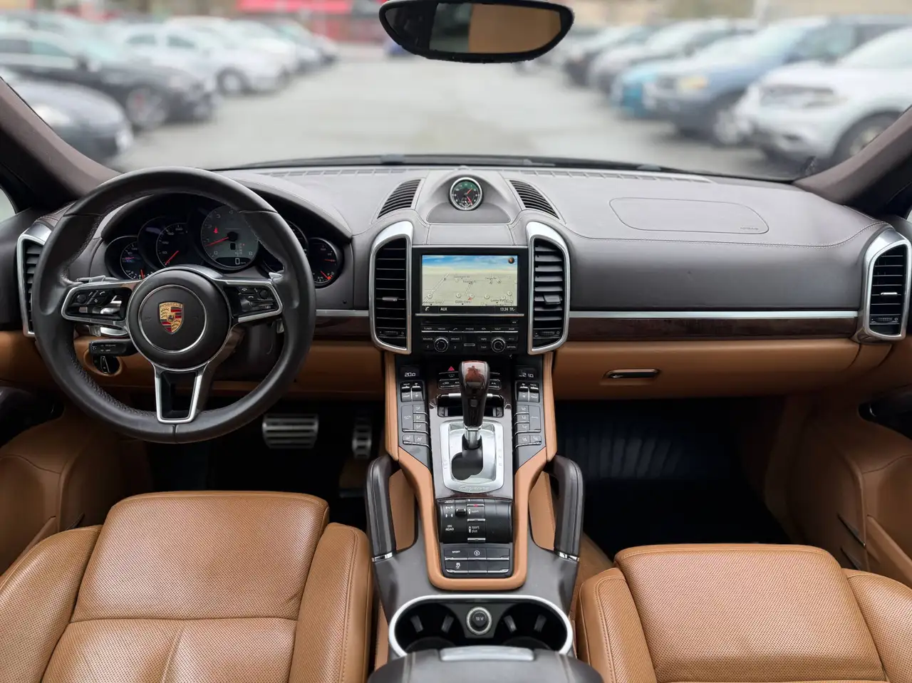 Porsche Cayenne photo Porsche Cayenne