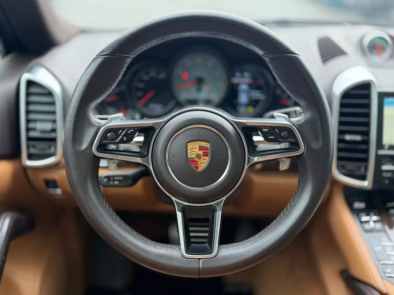 Porsche Cayenne photo Porsche Cayenne