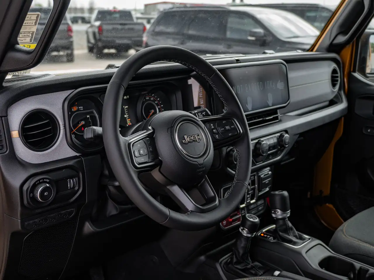 Jeep Wrangler снимка Jeep Wrangler