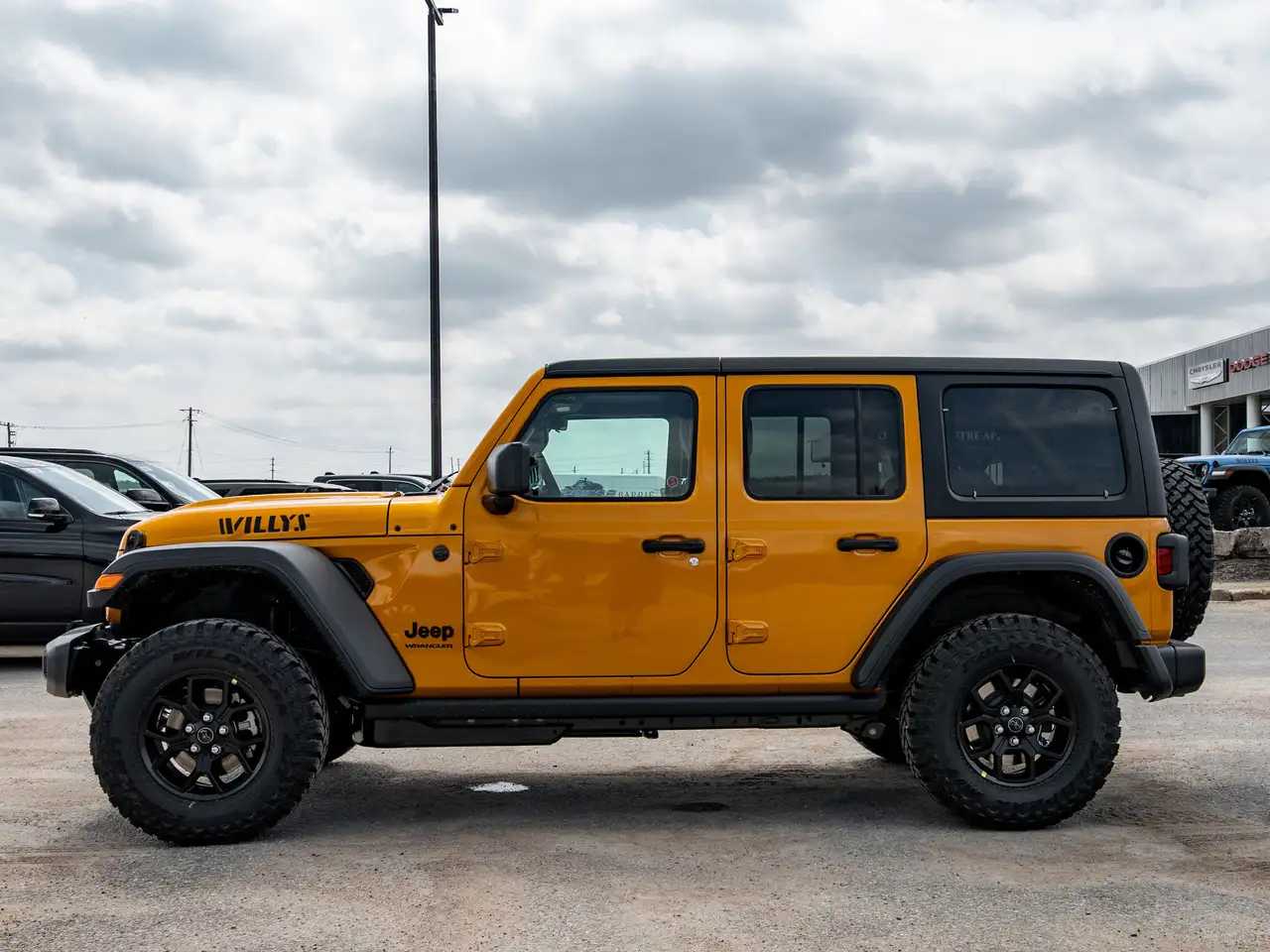 Jeep Wrangler снимка Jeep Wrangler