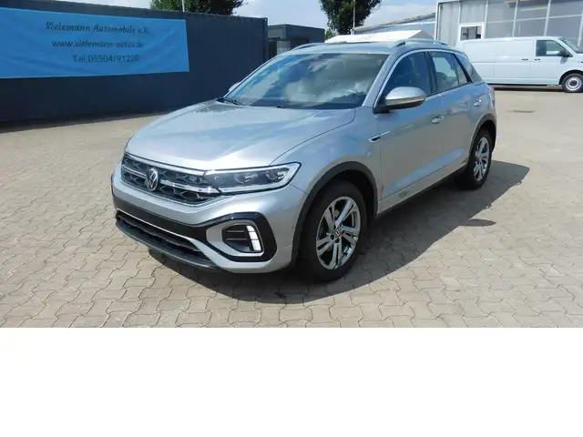 Volkswagen T-Roc view 5