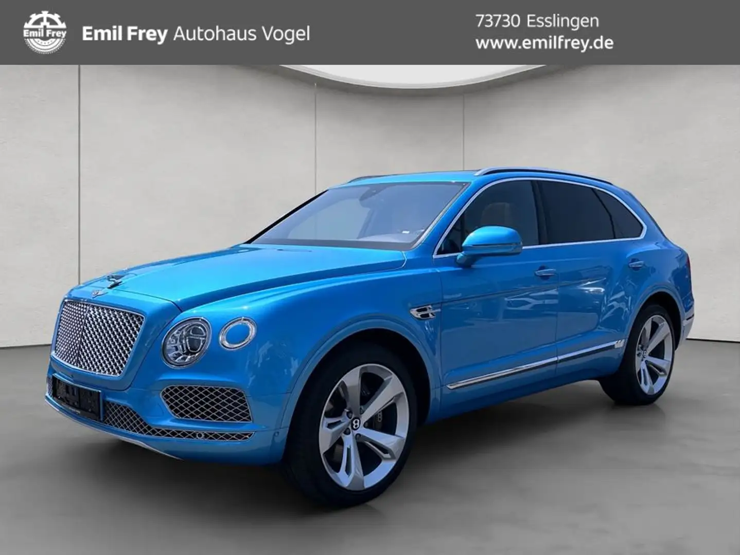 Bentley Bentayga 6.0 4x4 Panoramadach Blau - 1