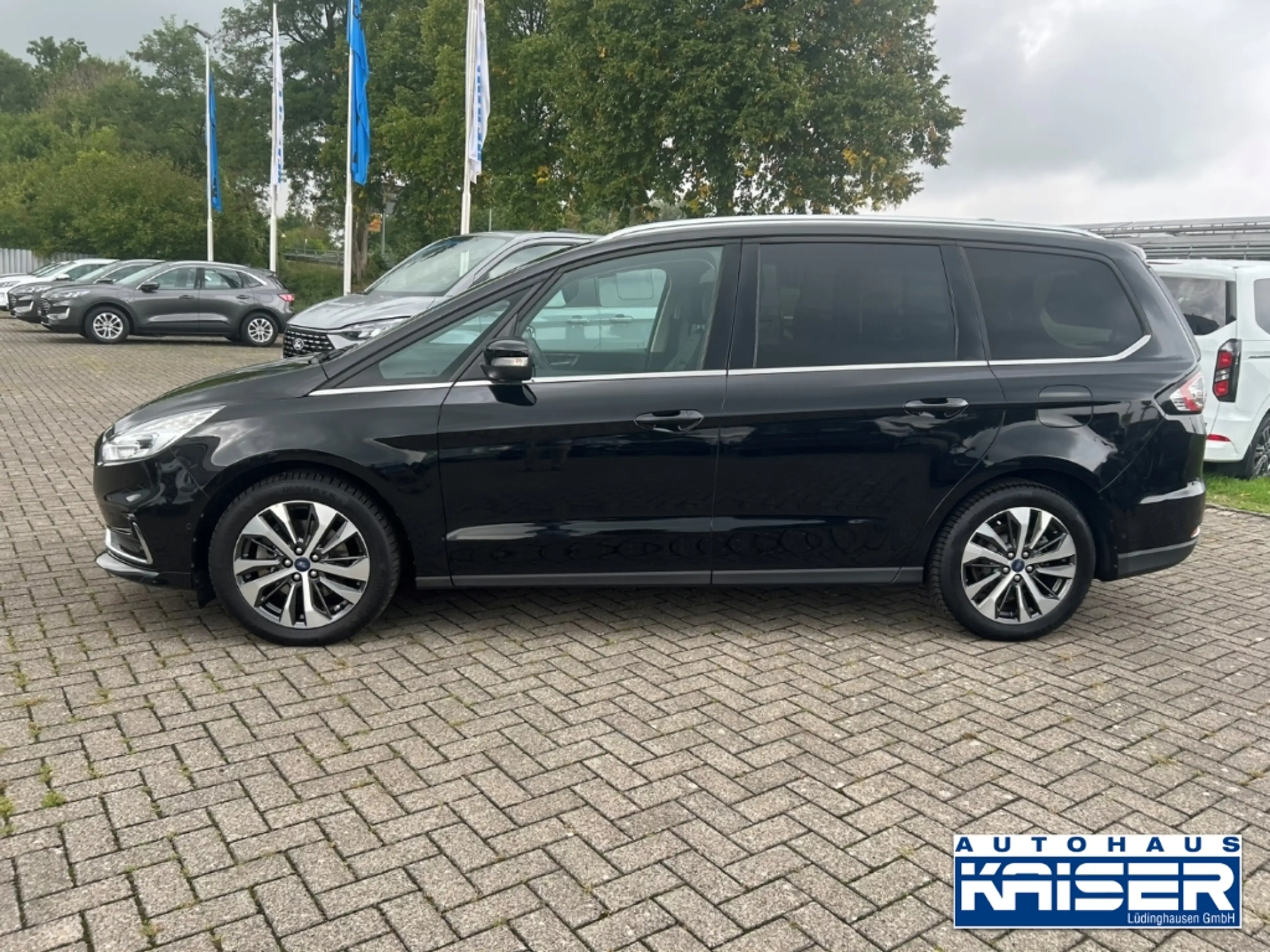 Ford Galaxy Titanium 2.0 EcoBluePanorama,18 Zoll,LED Leder 7 S — photo 4