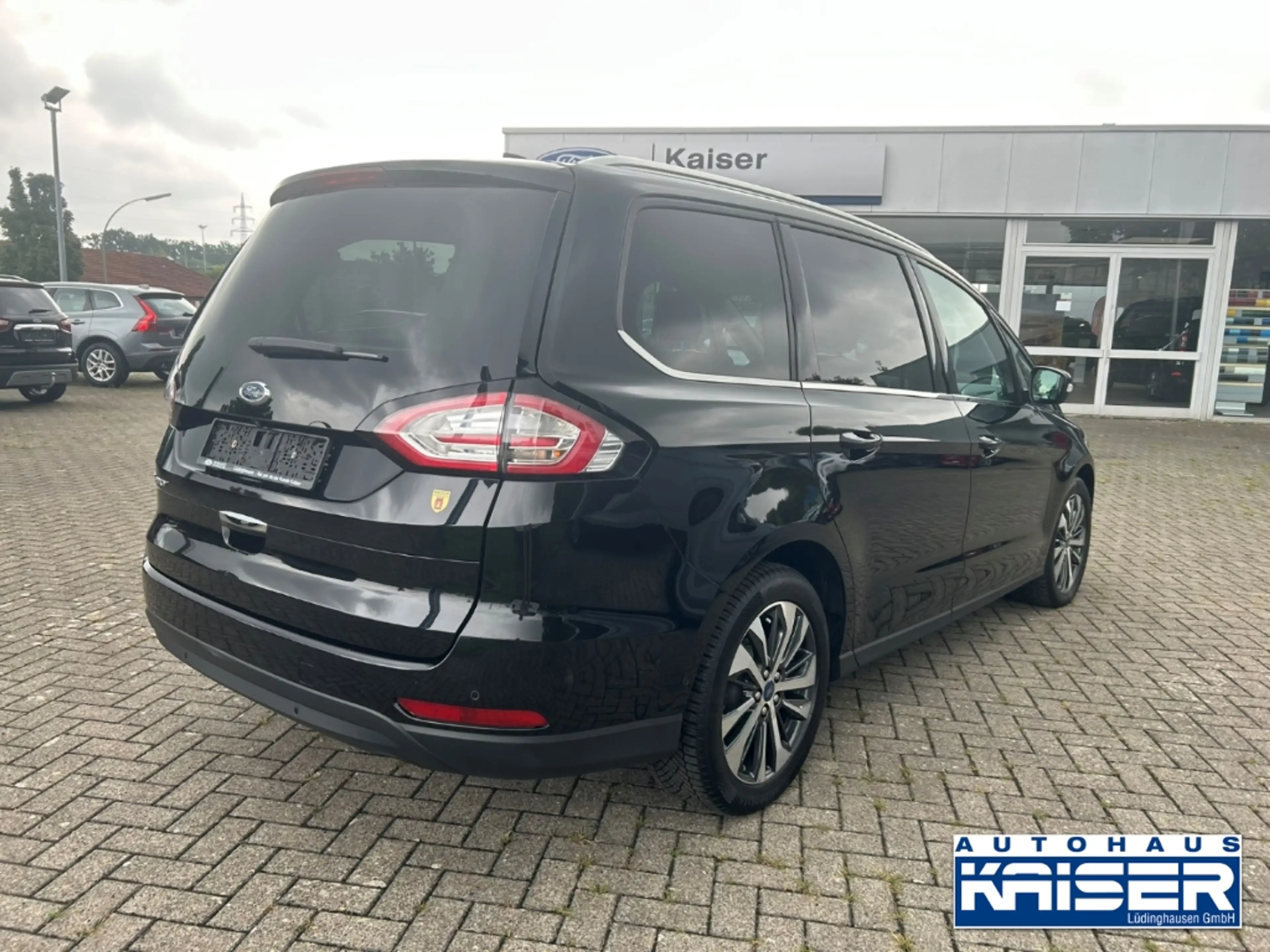Ford Galaxy Titanium 2.0 EcoBluePanorama,18 Zoll,LED Leder 7 S — photo 7