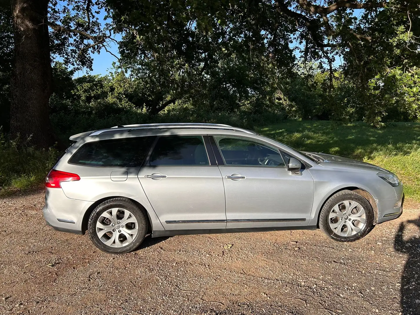 Citroen C5 Tourer 2.0 Hdi 16v Executive and 120kw Argento - 1