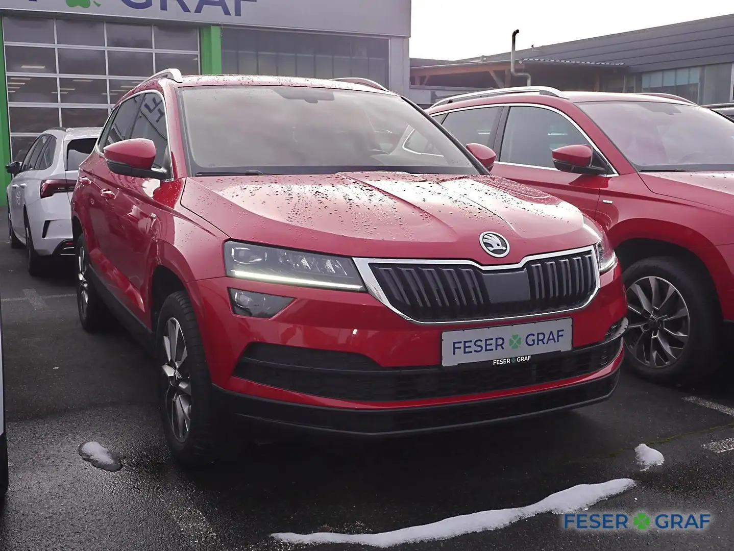 Skoda Karoq 1.5 TSI Clever AHK/PDC+/PANO Rot - 2