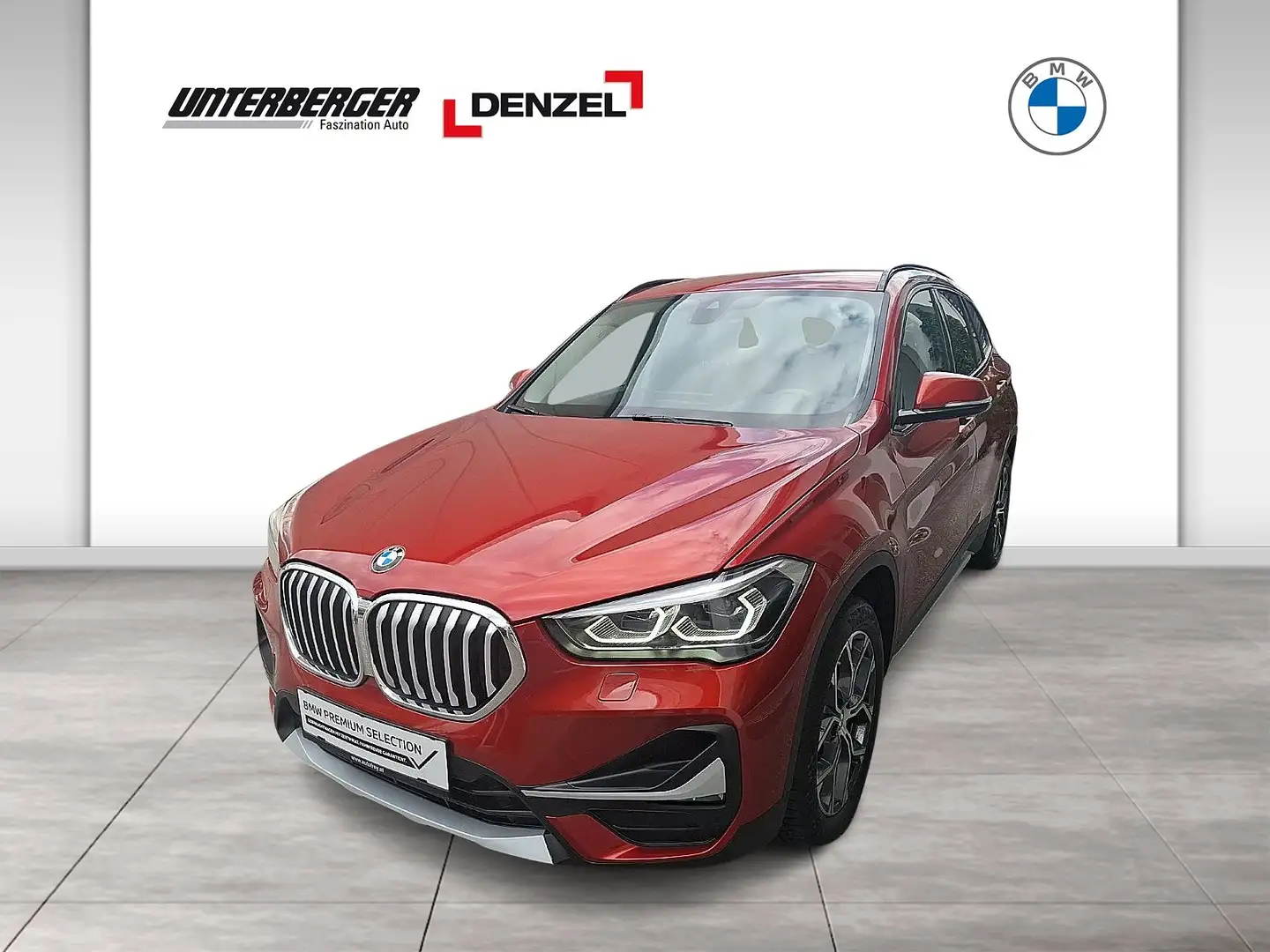 BMW X1 sDrive18d (F48) xLine Head-Up HiFi DAB LED Oranje - 1