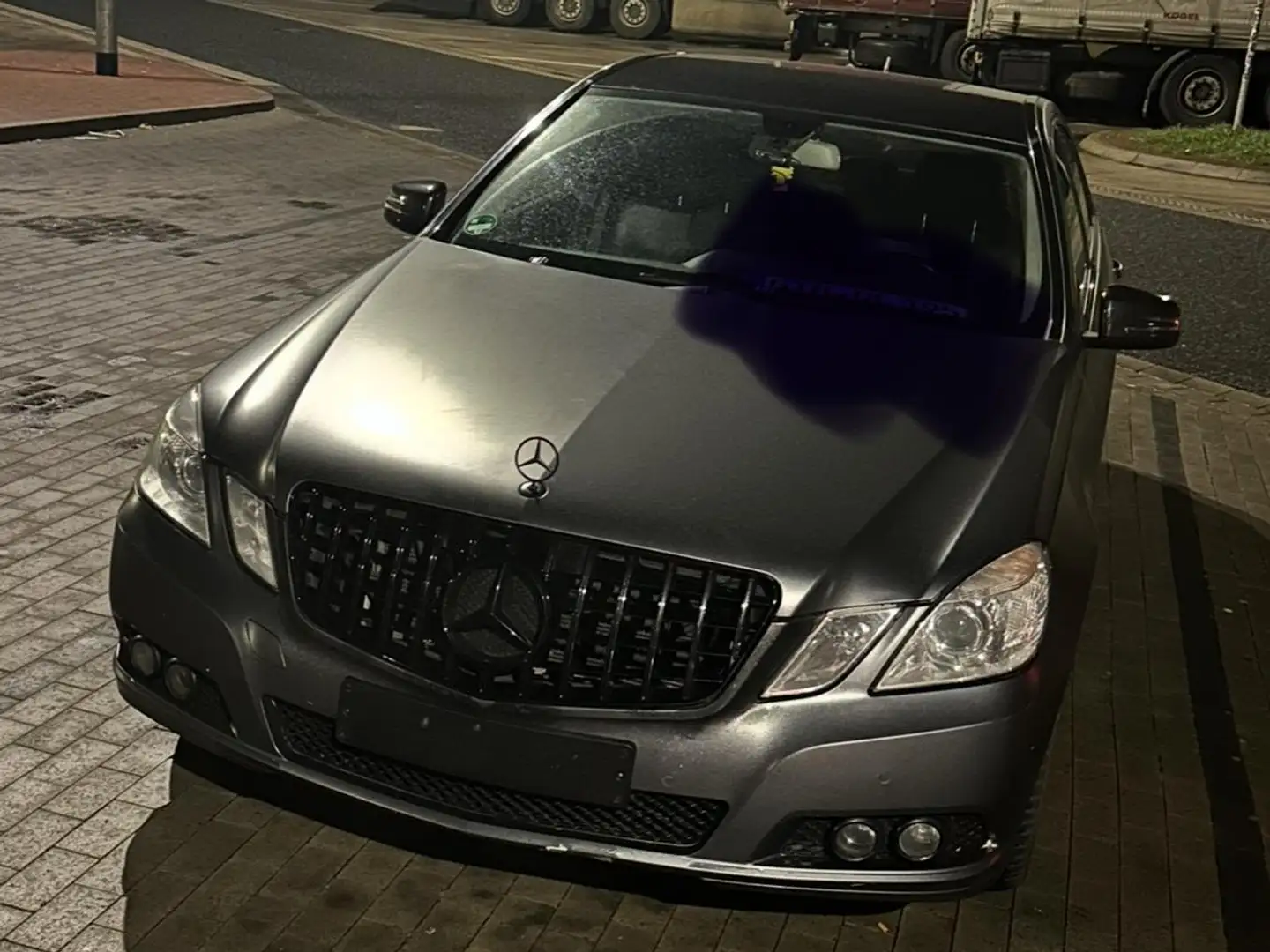 Mercedes-Benz 200 E Klasse (model W212) Grau - 1