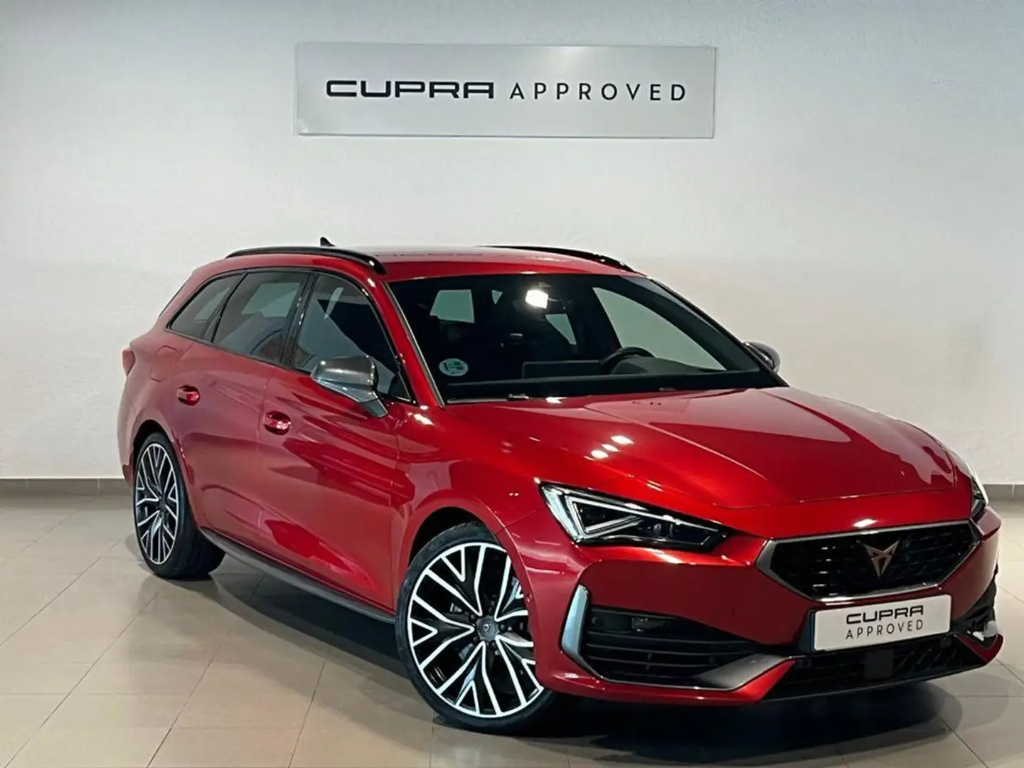 CUPRA Leon Sportstourer 2.0 TSI VZ DSG 228KW Rouge - 1