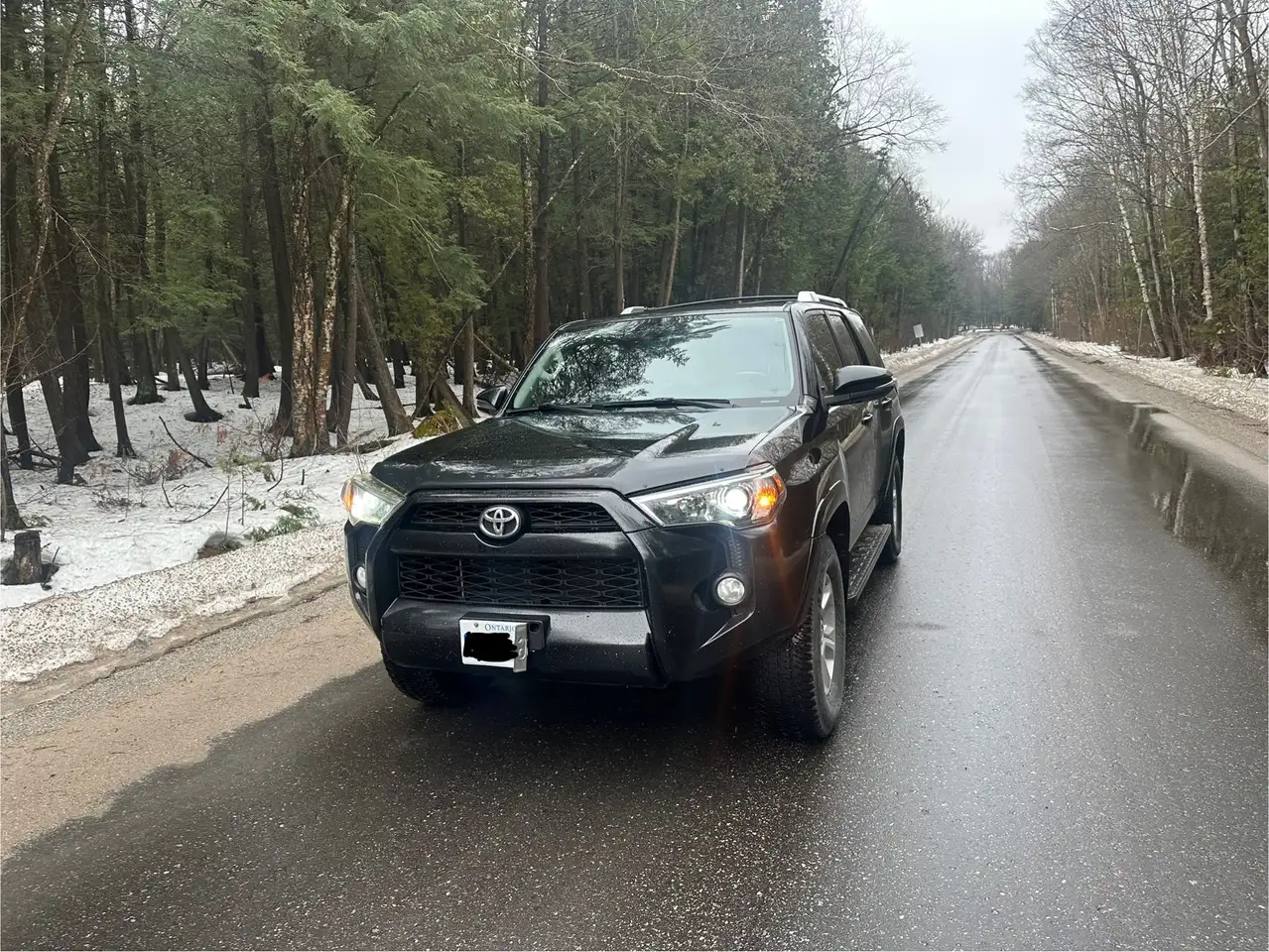 Toyota 4-Runner снимка Toyota 4-Runner