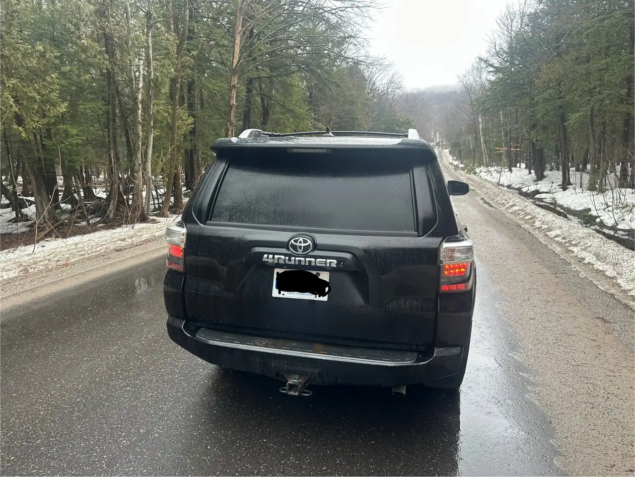 Toyota 4-Runner снимка Toyota 4-Runner
