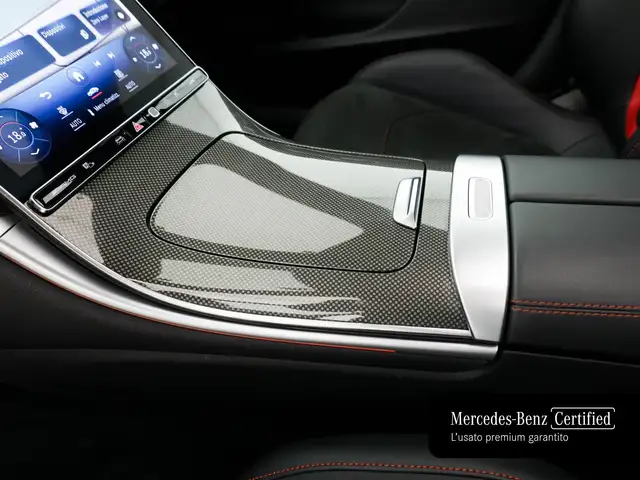Mercedes-Benz C-Class view 20
