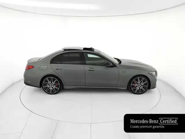 Mercedes-Benz C-Class view 5