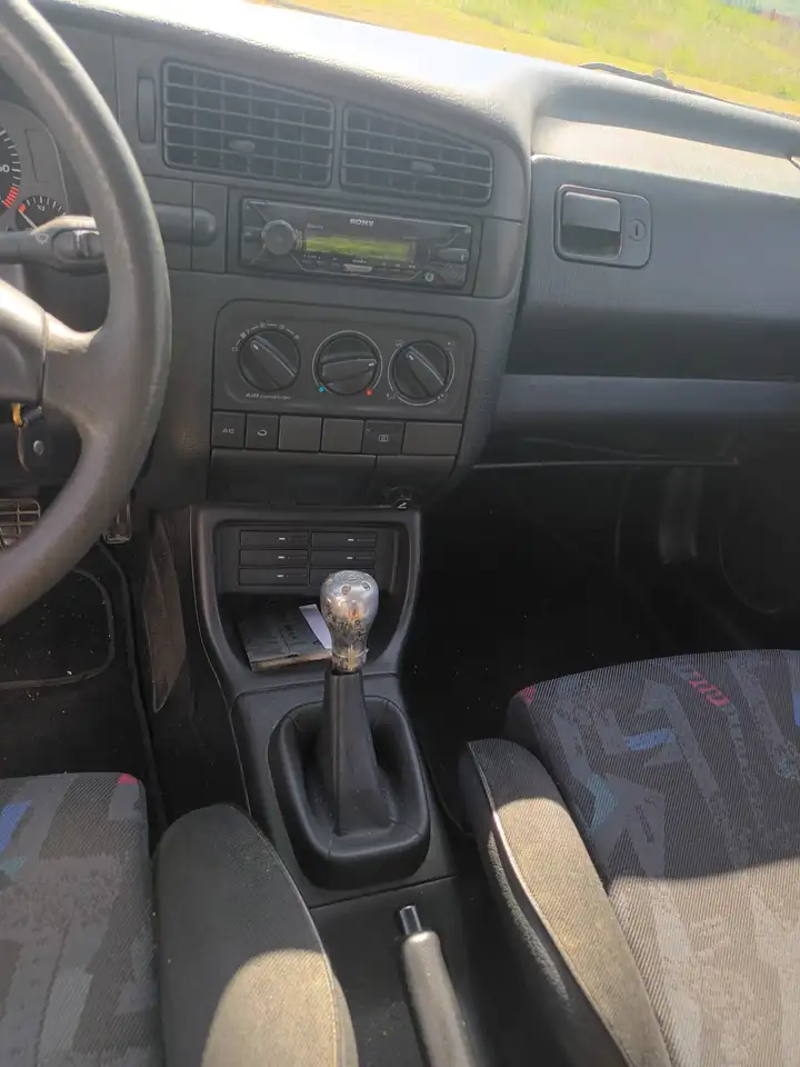 Volkswagen Golf 3p 1.6 GT 101cv, foto 8