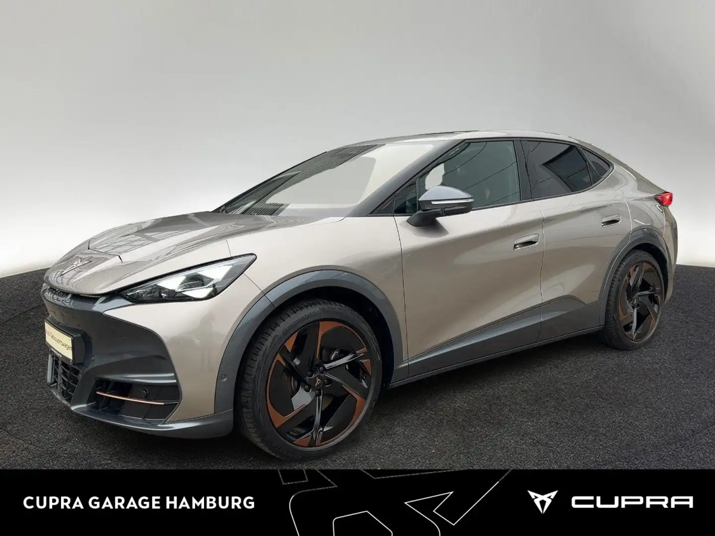 CUPRA Tavascan VZ 4Drive Adrenaline Pack Wärmepumpe Beige - 1