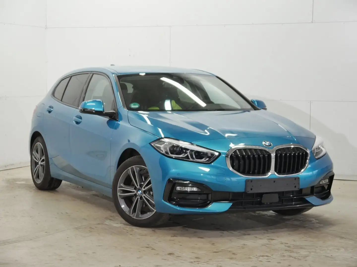 BMW 118 i Sport Line AHK,LED RFK Komfortzg. Park-Assistant Blau - 2