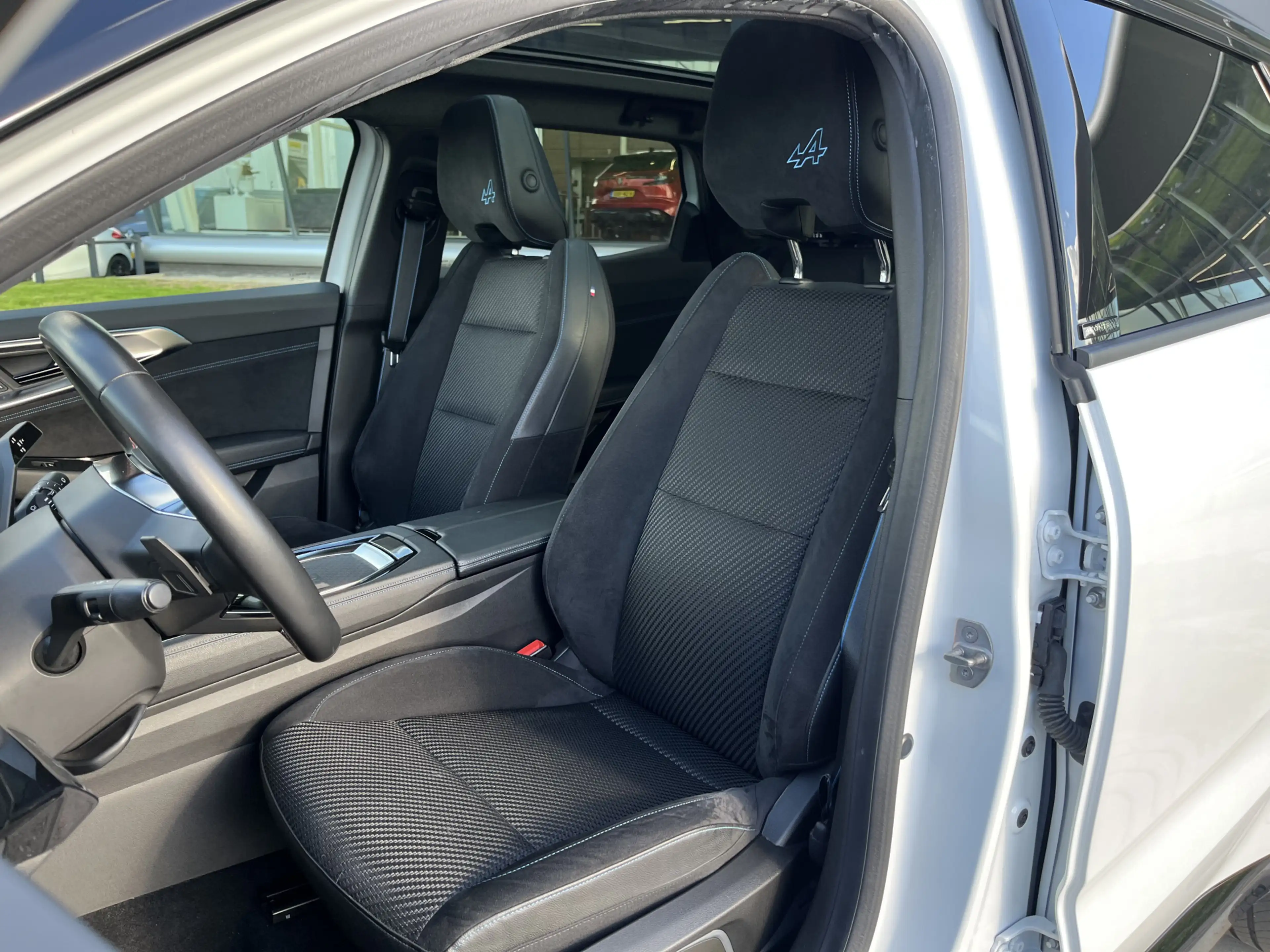 Renault Austral 1.2 E-Tech full hybrid 200PK iconic esprit Alpine — photo 13