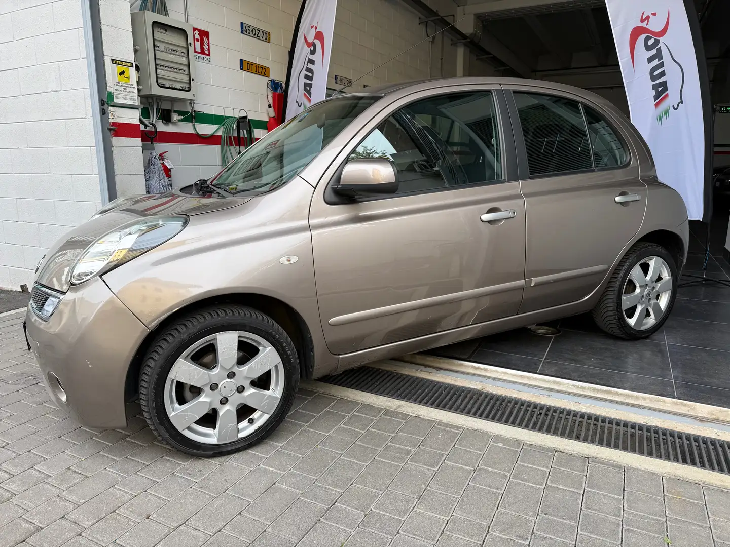 Nissan Micra Micra III 2007 5p 1.2 N-Tec Grigio - 2