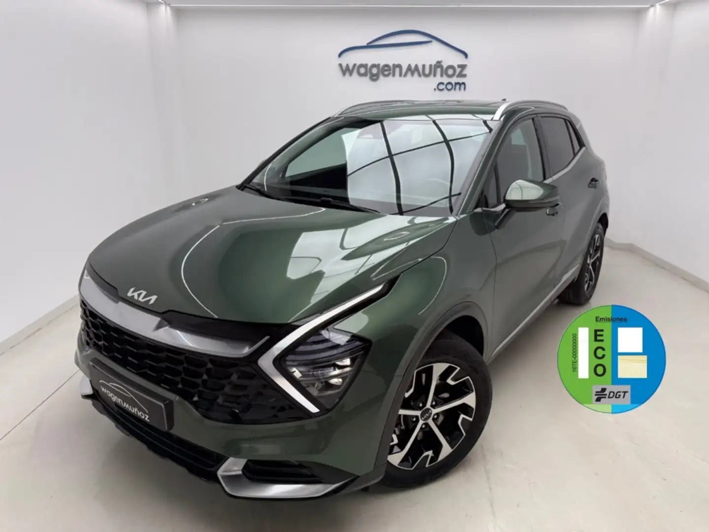 Kia Sportage 1.6 T-GDi HEV Tech 4x4 Verde - 2