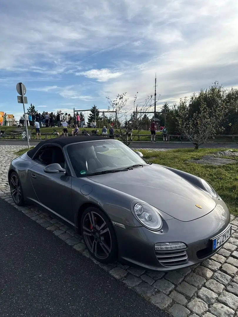 Porsche 911 Carrera 4 S Cabrio ChronoSport-Approved.! Grau - 2