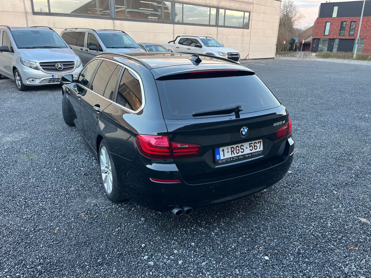 BMW 520 d Zwart - 2