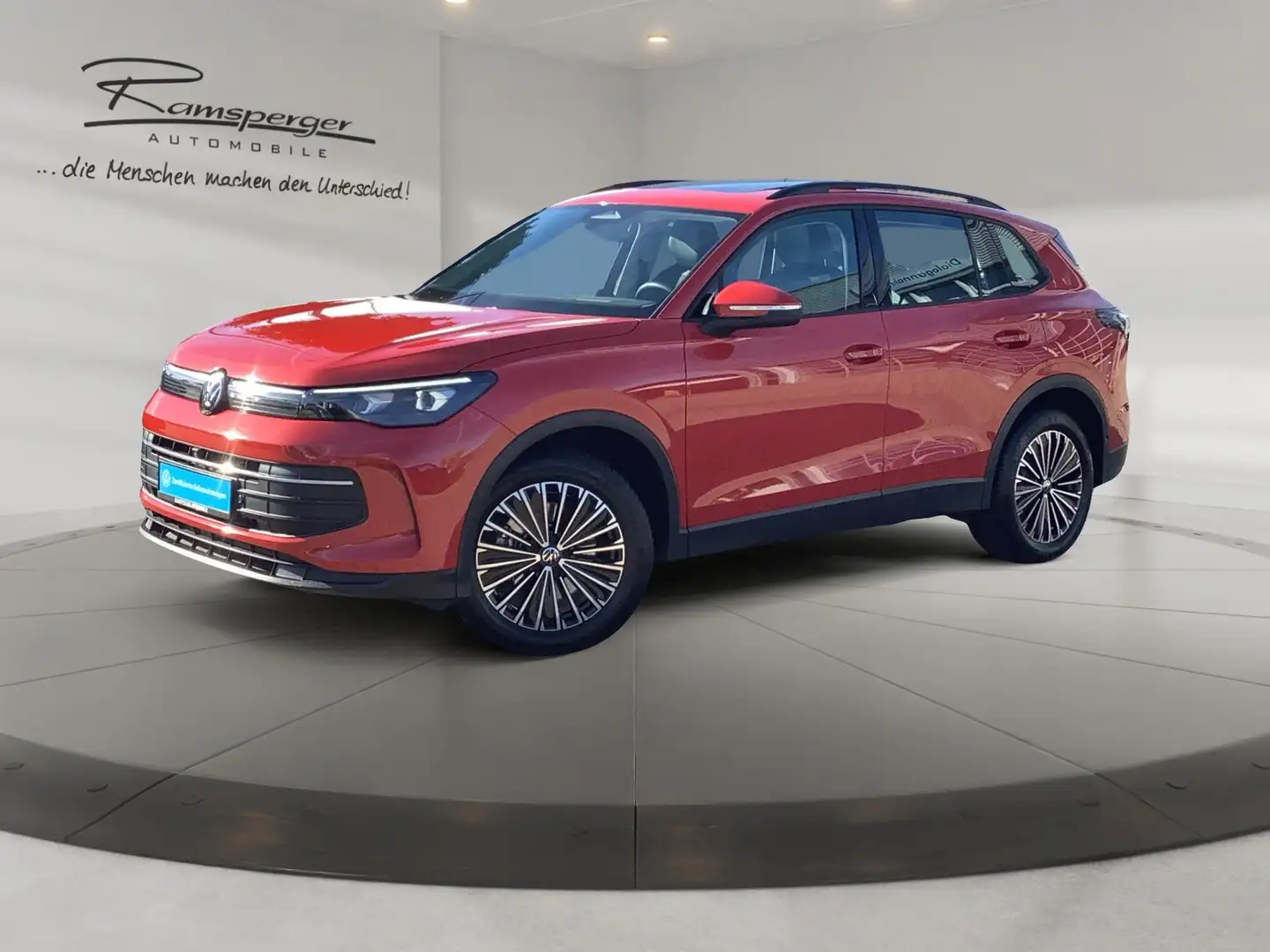 Volkswagen Tiguan 2.0 TDI DSG Life AHK ACC Matrix Navi Kame Rot - 2