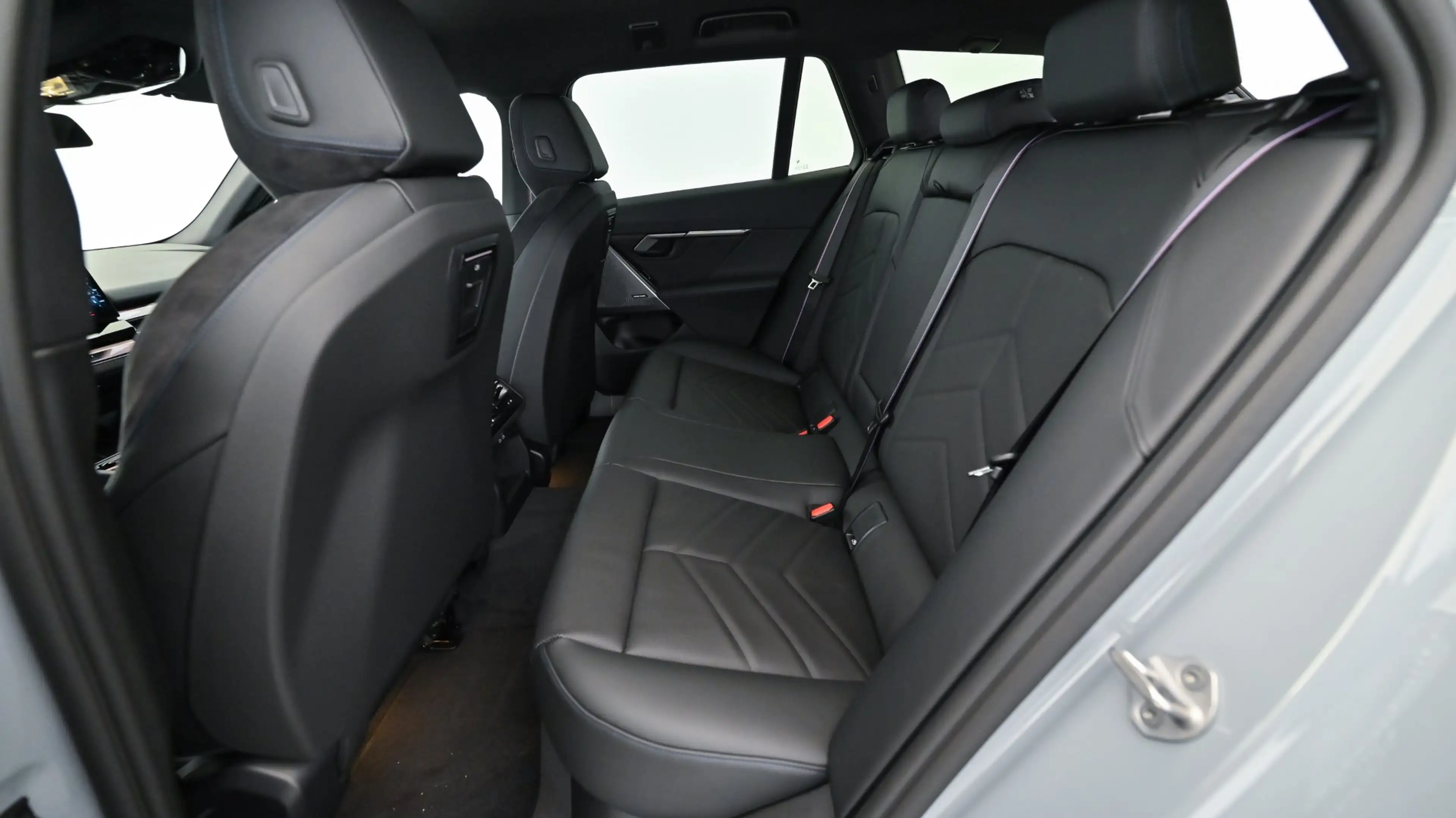 BMW i5 xDrive40 M-Sportpaket Pro — photo 14