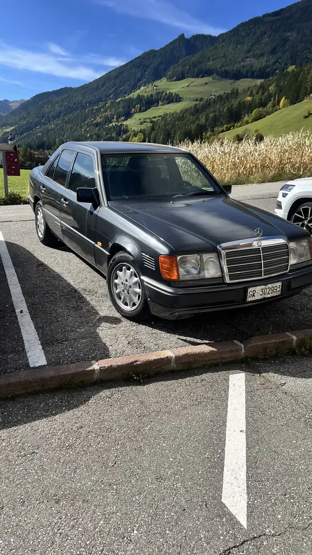 Mercedes-Benz E 250 250 turbo - 1