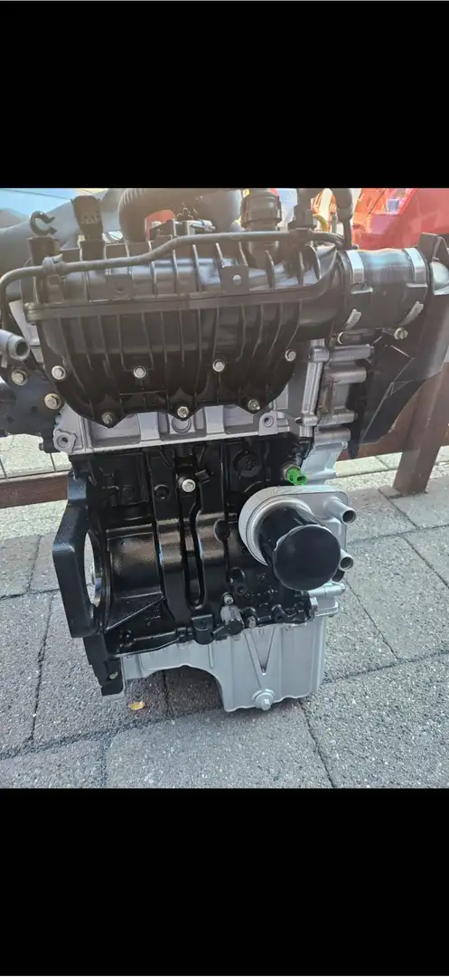 Ford Focus Wagon 1.0 EcoBoost Titanium * NIEUWE MOTOR !! Bianco - 2