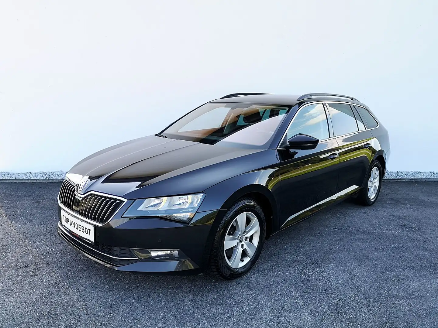 Skoda Superb Kombi 1,6 TDI Ambition DSG "NAVI" Schwarz - 1
