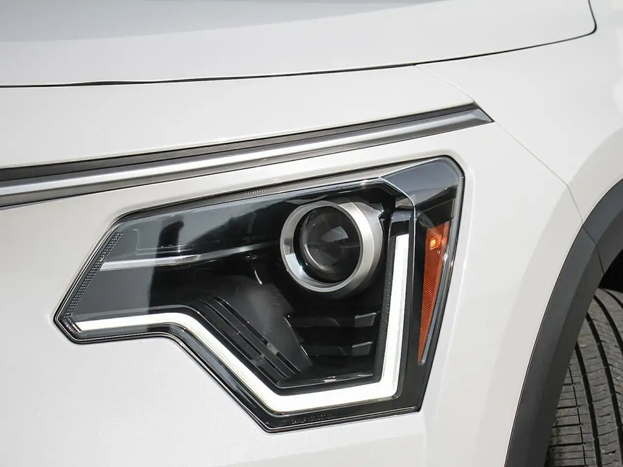 Kia Niro снимка Kia Niro