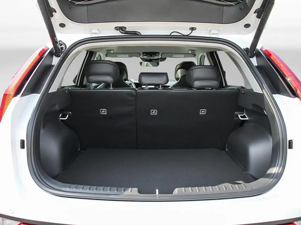 Kia Niro снимка Kia Niro