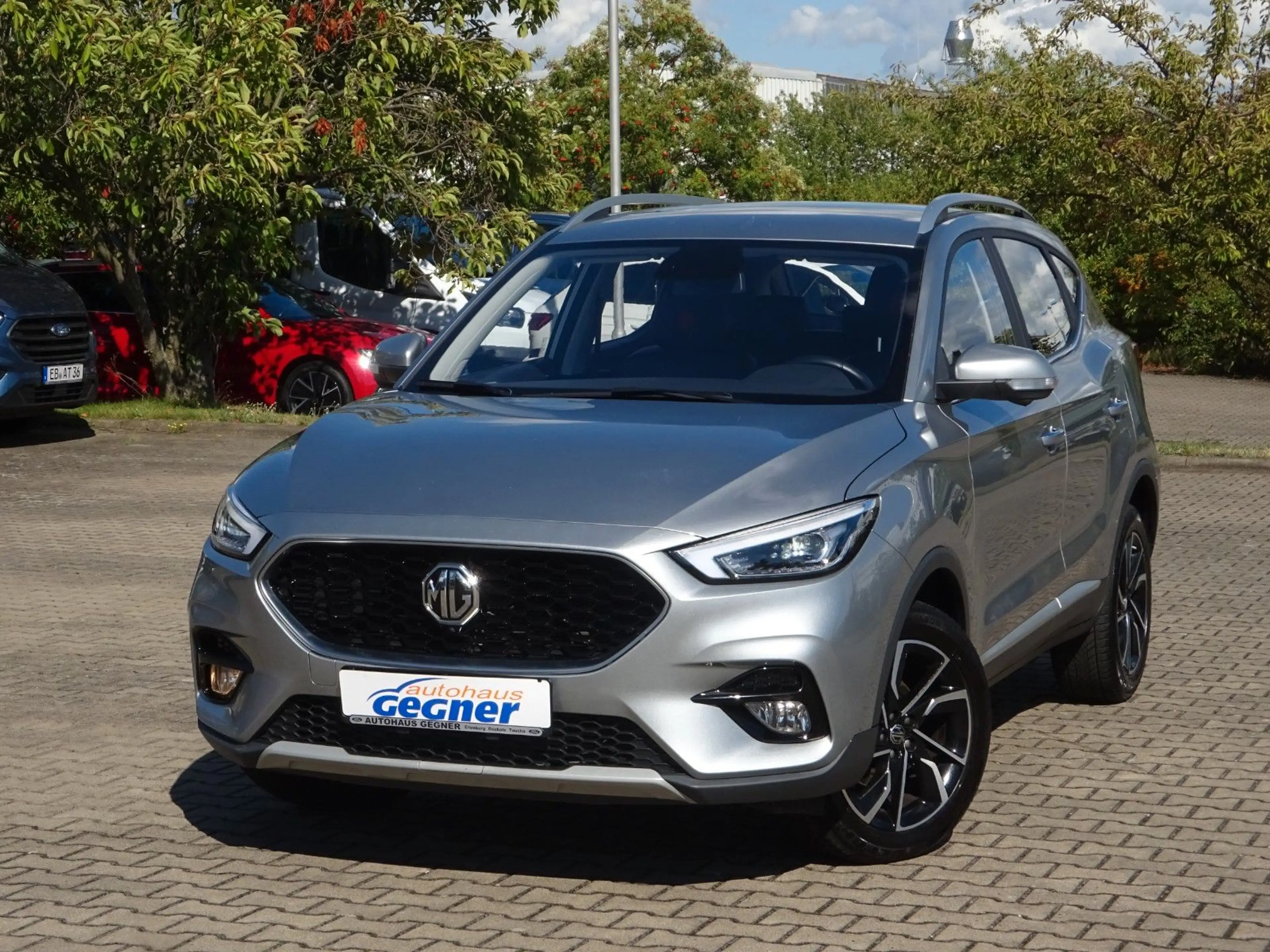 MG ZS 111PS Autm. Luxury Leder Navi 360-Kamera — photo 2