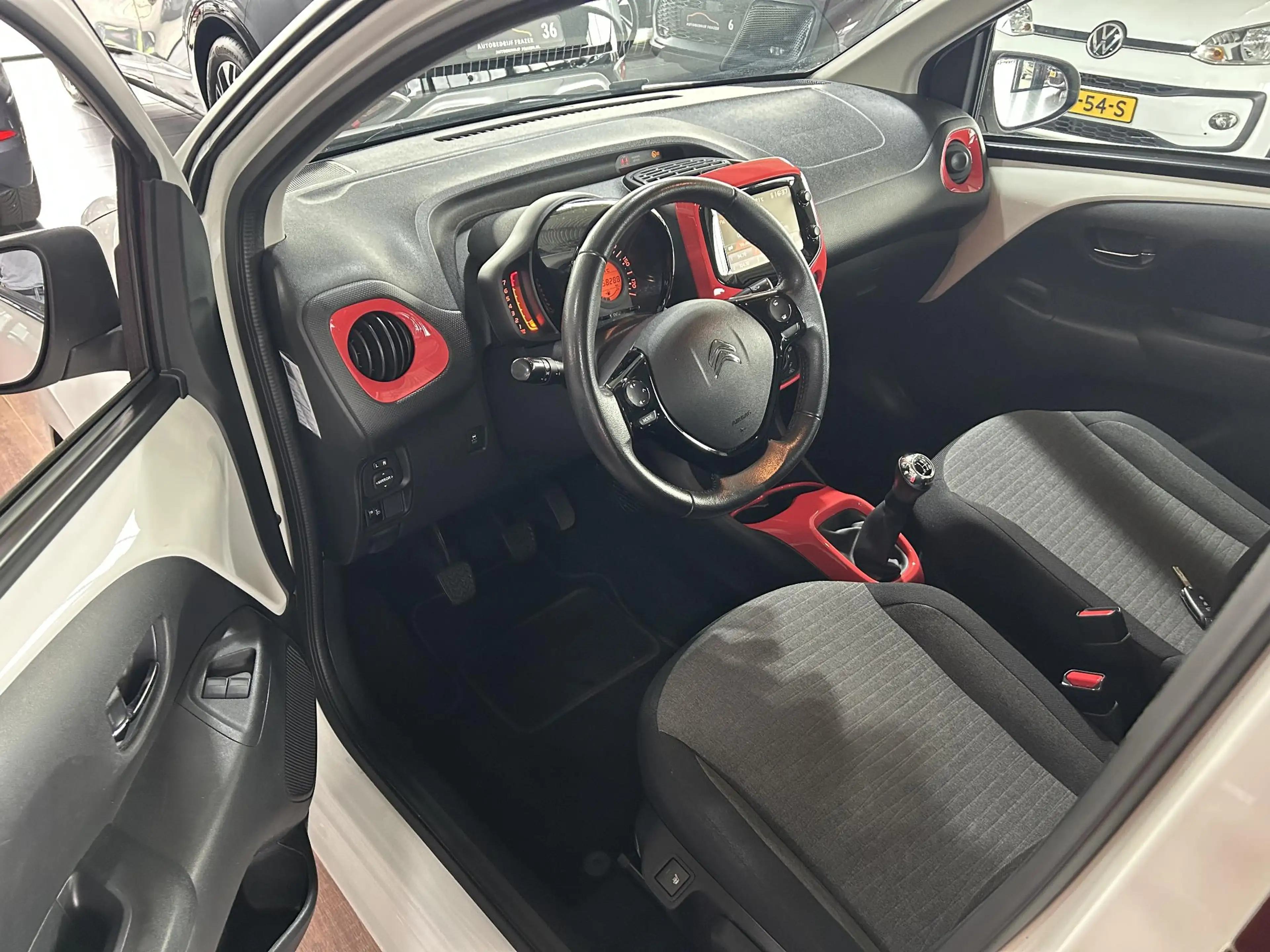 Citroen C1 1.0 e-VTi Live — photo 6