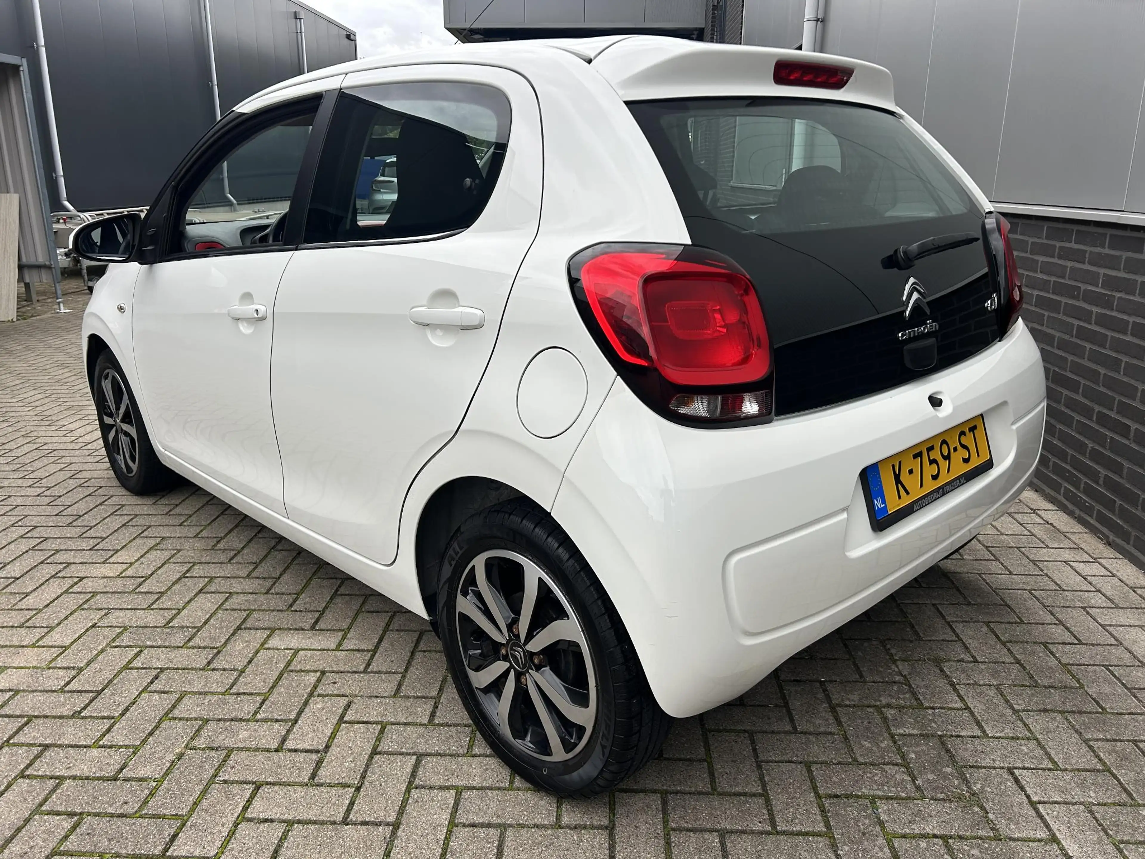 Citroen C1 1.0 e-VTi Live — photo 3