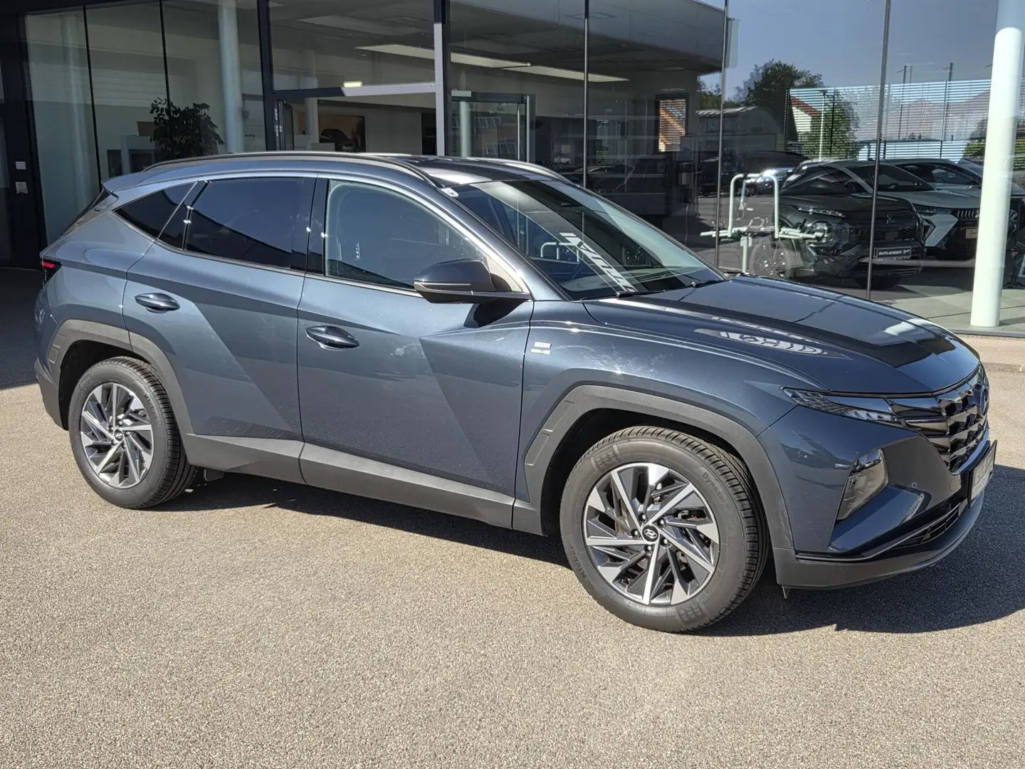 Hyundai TUCSON Tucson 1,6 T-GDi Trendline DCT +P2 +AV Blau - 2