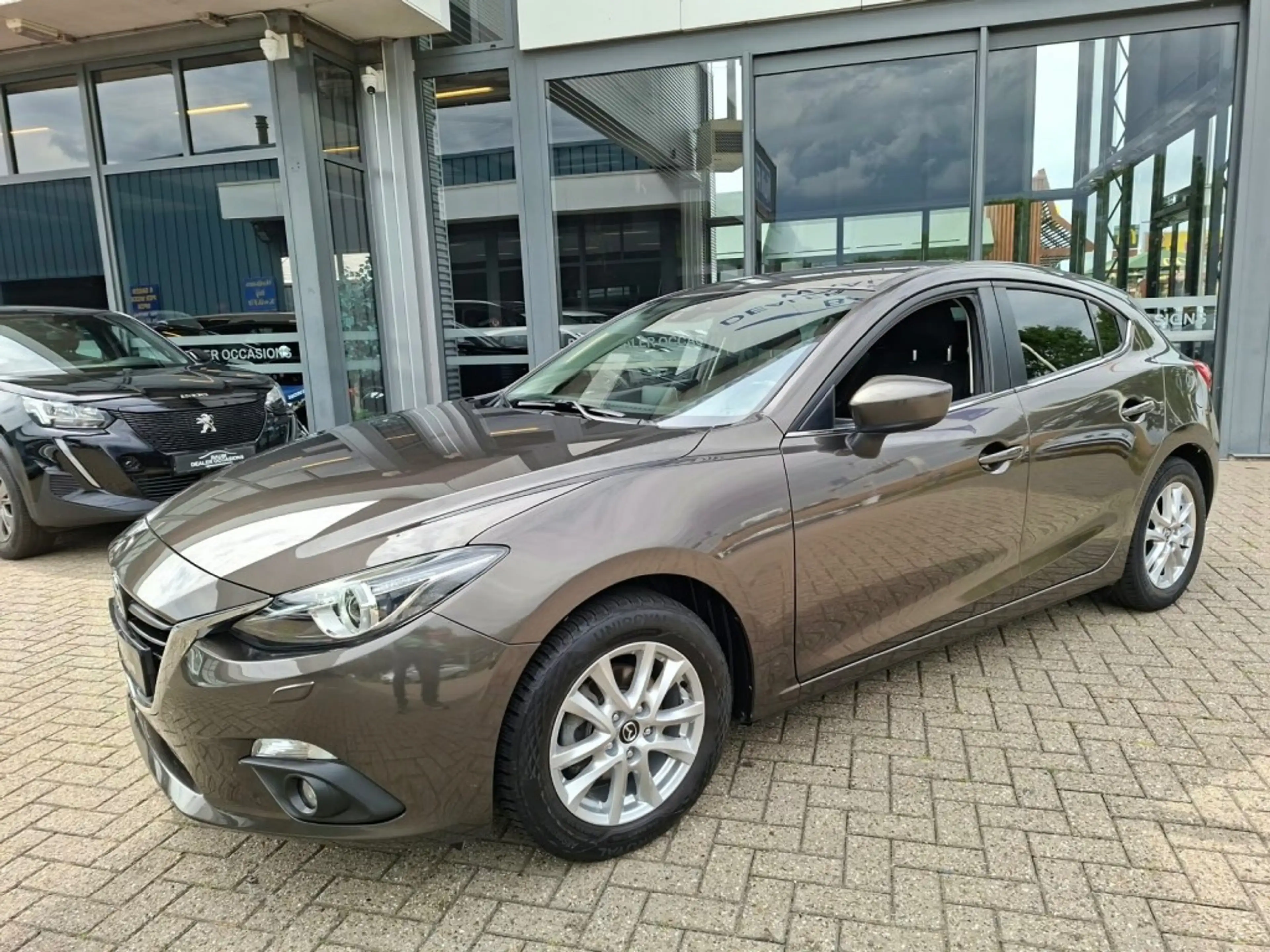 Mazda 3 1.5 SKYACTIV-G 100 TS AIRCO NAVI PDC LMV STOELVW — photo 6