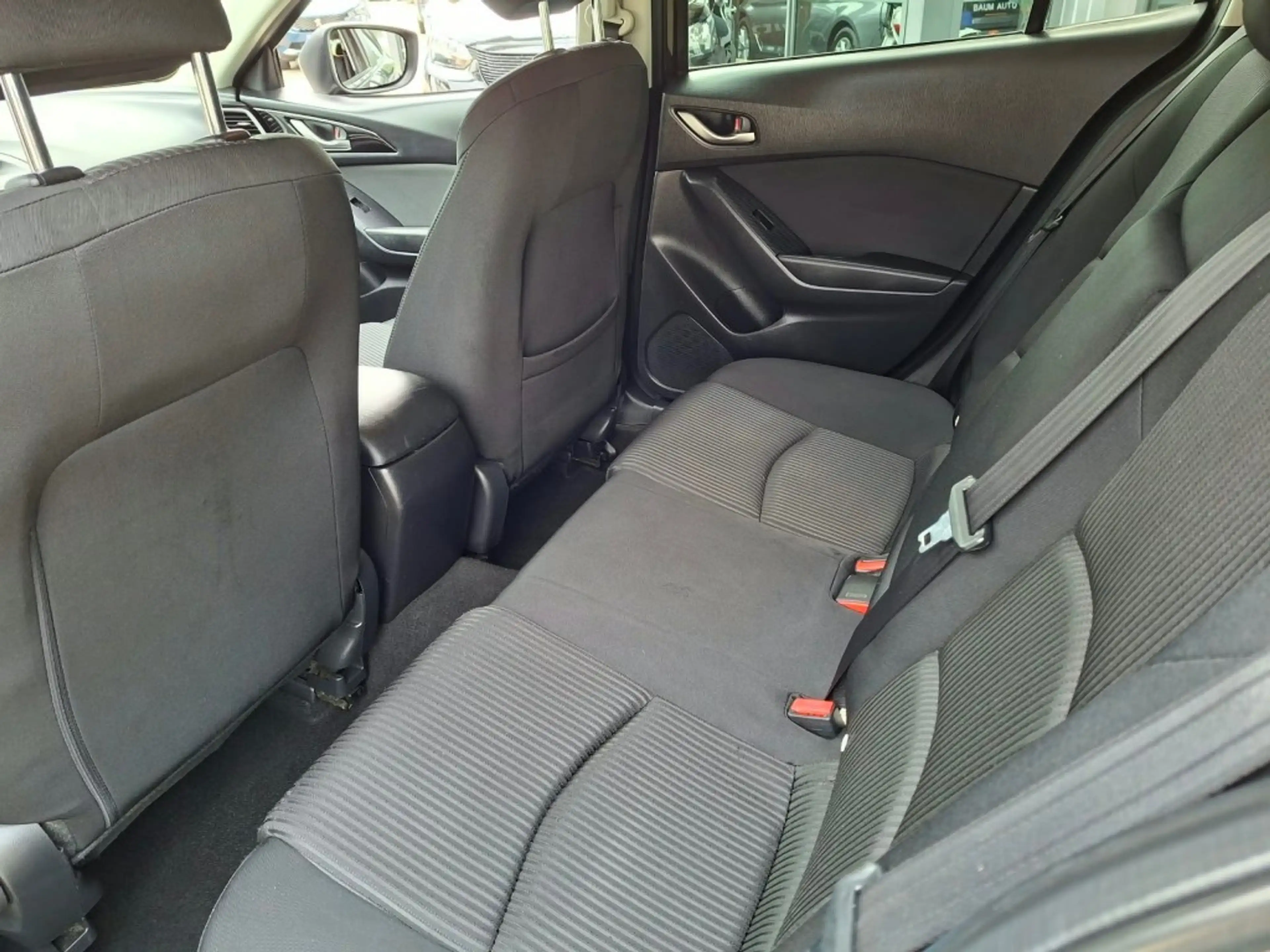 Mazda 3 1.5 SKYACTIV-G 100 TS AIRCO NAVI PDC LMV STOELVW — photo 12